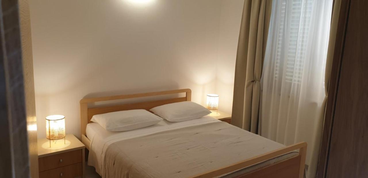 Apartments Cocaletto5 ロヴィニ エクステリア 写真